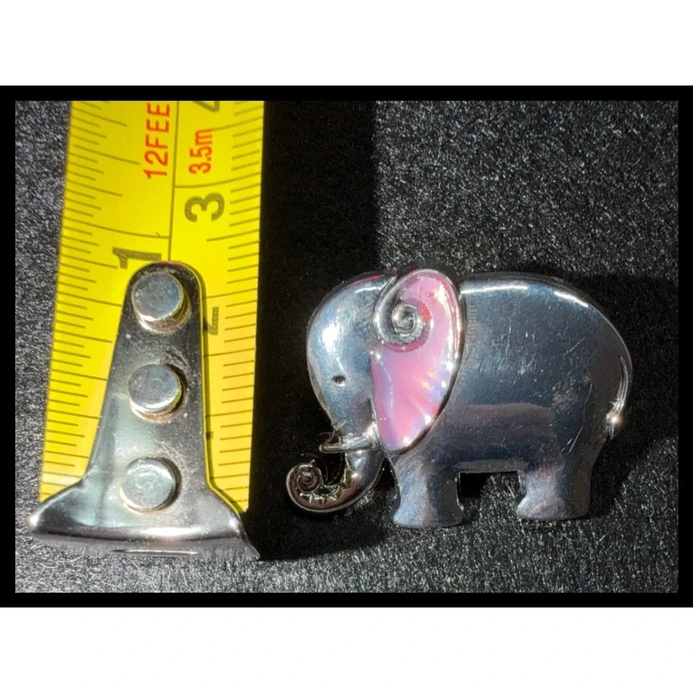 Ganz Good Luck Elephant Pin Womens Small Silver Pink Mother of Pearl Lapel Charm